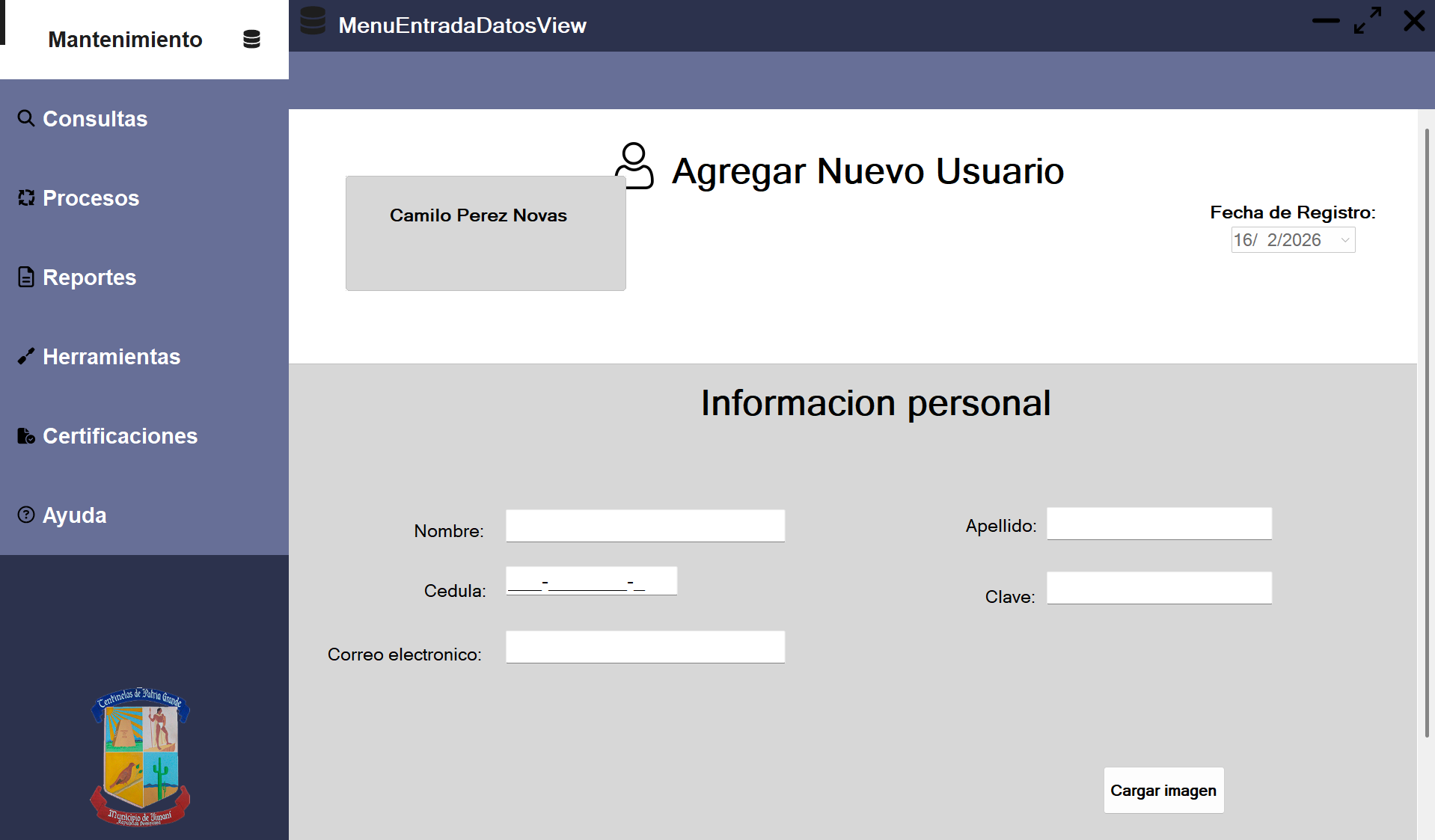 Roles y Usuarios